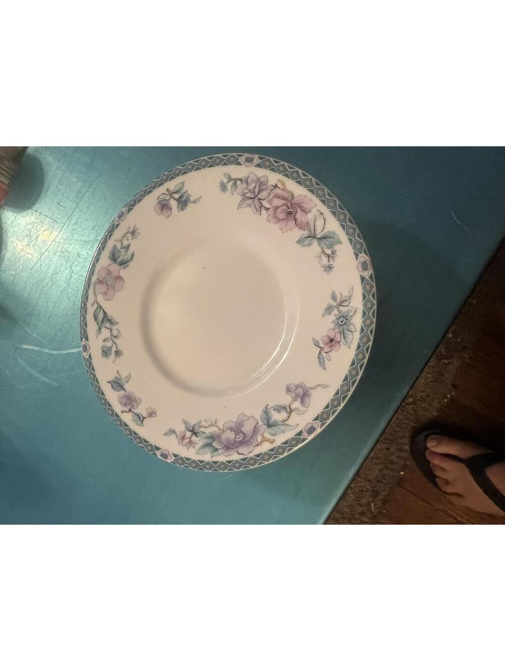 Invitations Floral Pattern Dinner Plates Set of 4